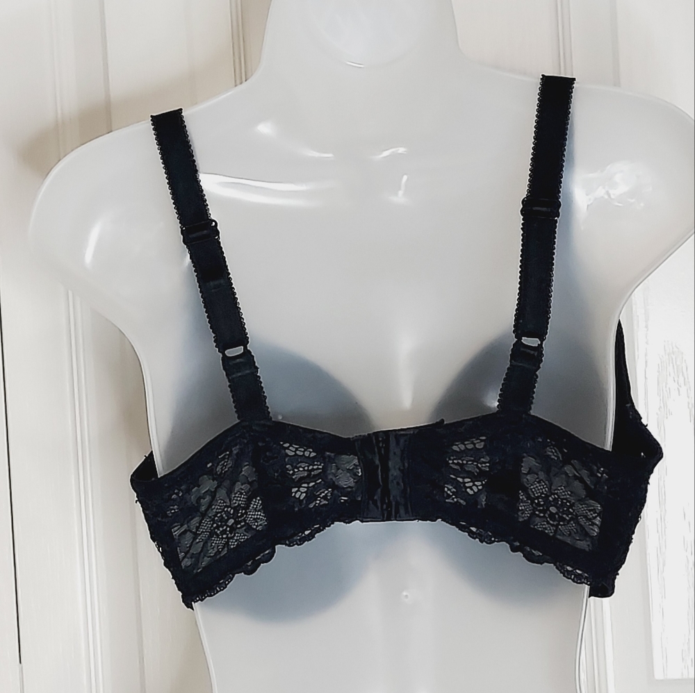 Wacoal black bra with lace sides underwire pushup bra 🤍36DDD - Picture 4 of 12